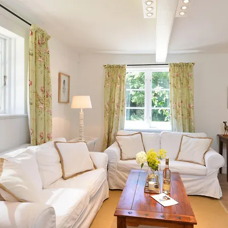 Kaetchen Am Schlossgraben - Schloss